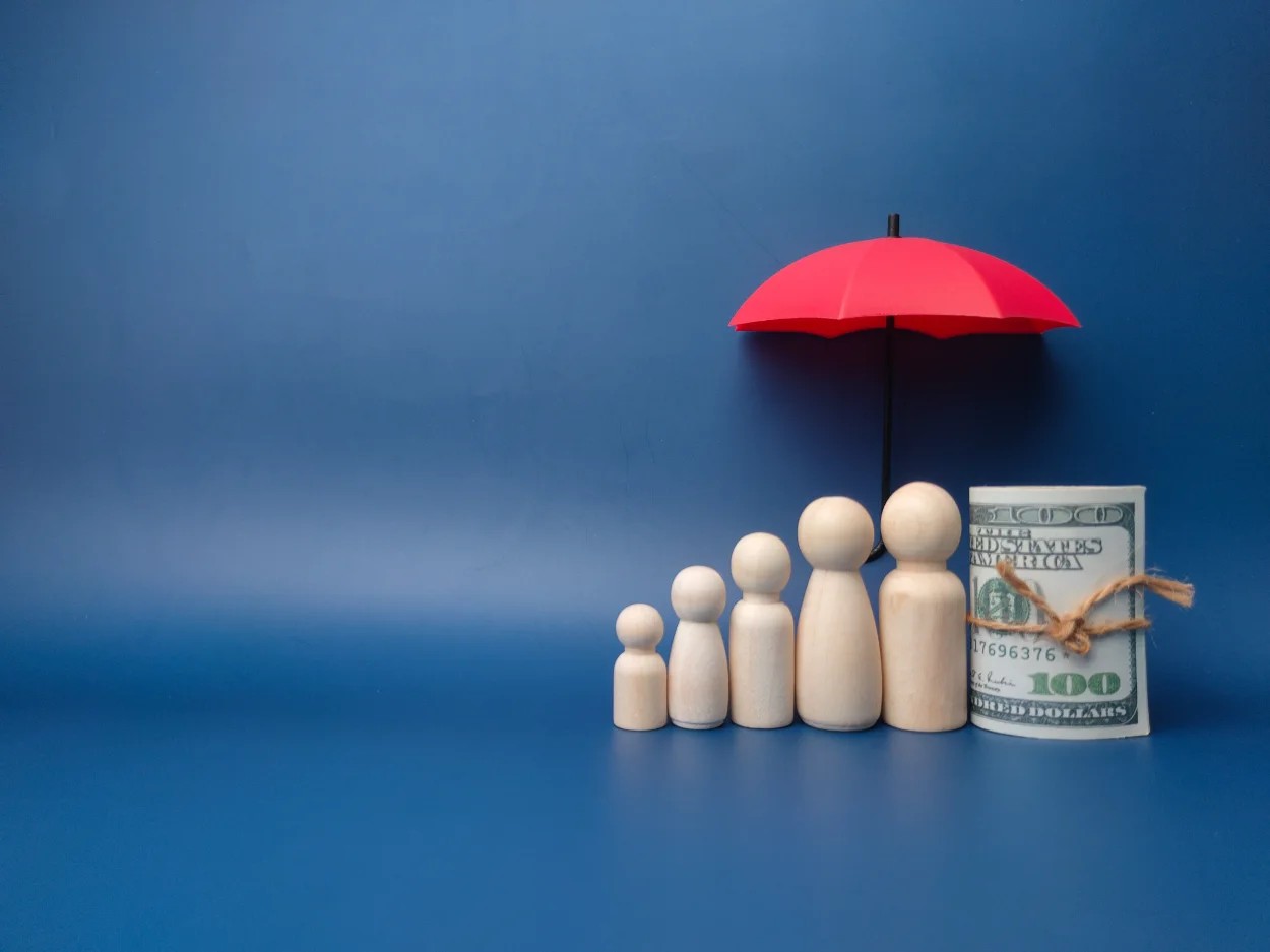 How Much Does Term Life Insurance Cost at Each Age